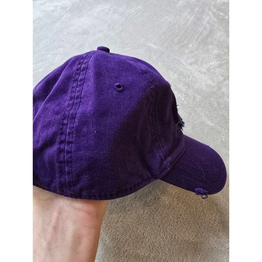 Vintage New Orleans Hornets Hat‎ Cap OSFA Purple Strapback NBA Y2K